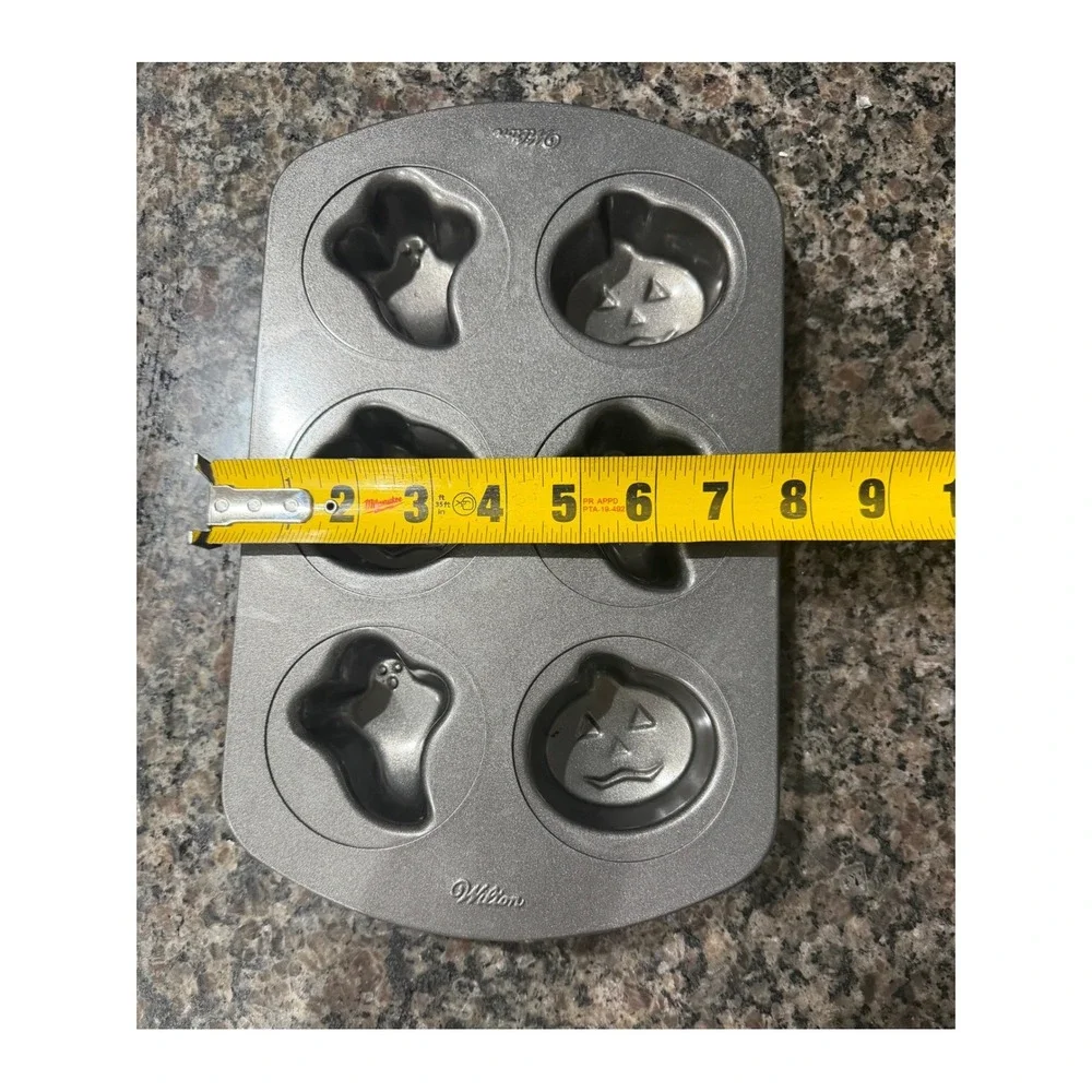 Wilton Halloween Pumpkin and Ghost 6 Cavity Non-Stick Muffin Pan Gray Steel